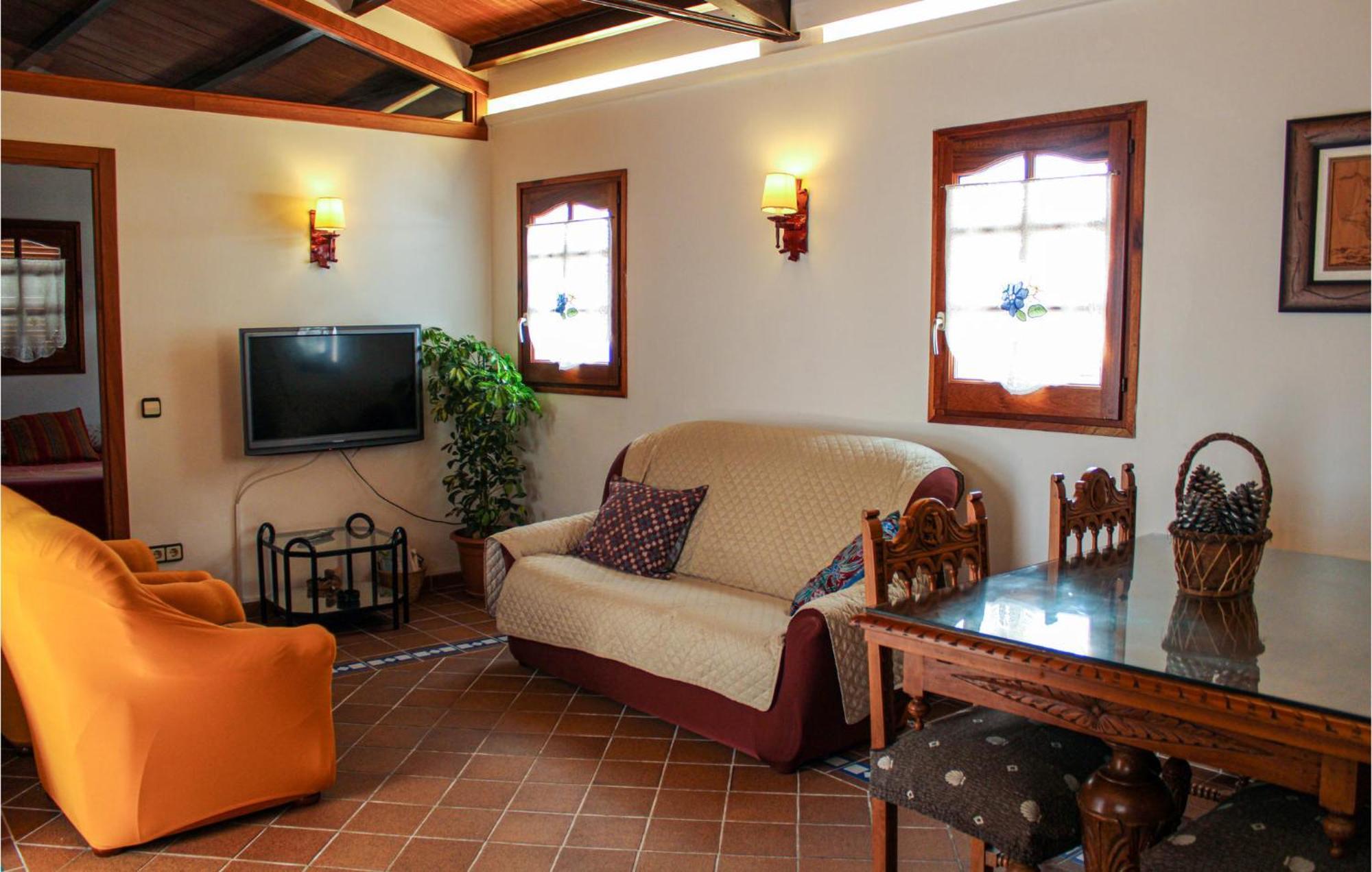 Amazing Apartment In Tossa De Mar With Wifi Buitenkant foto