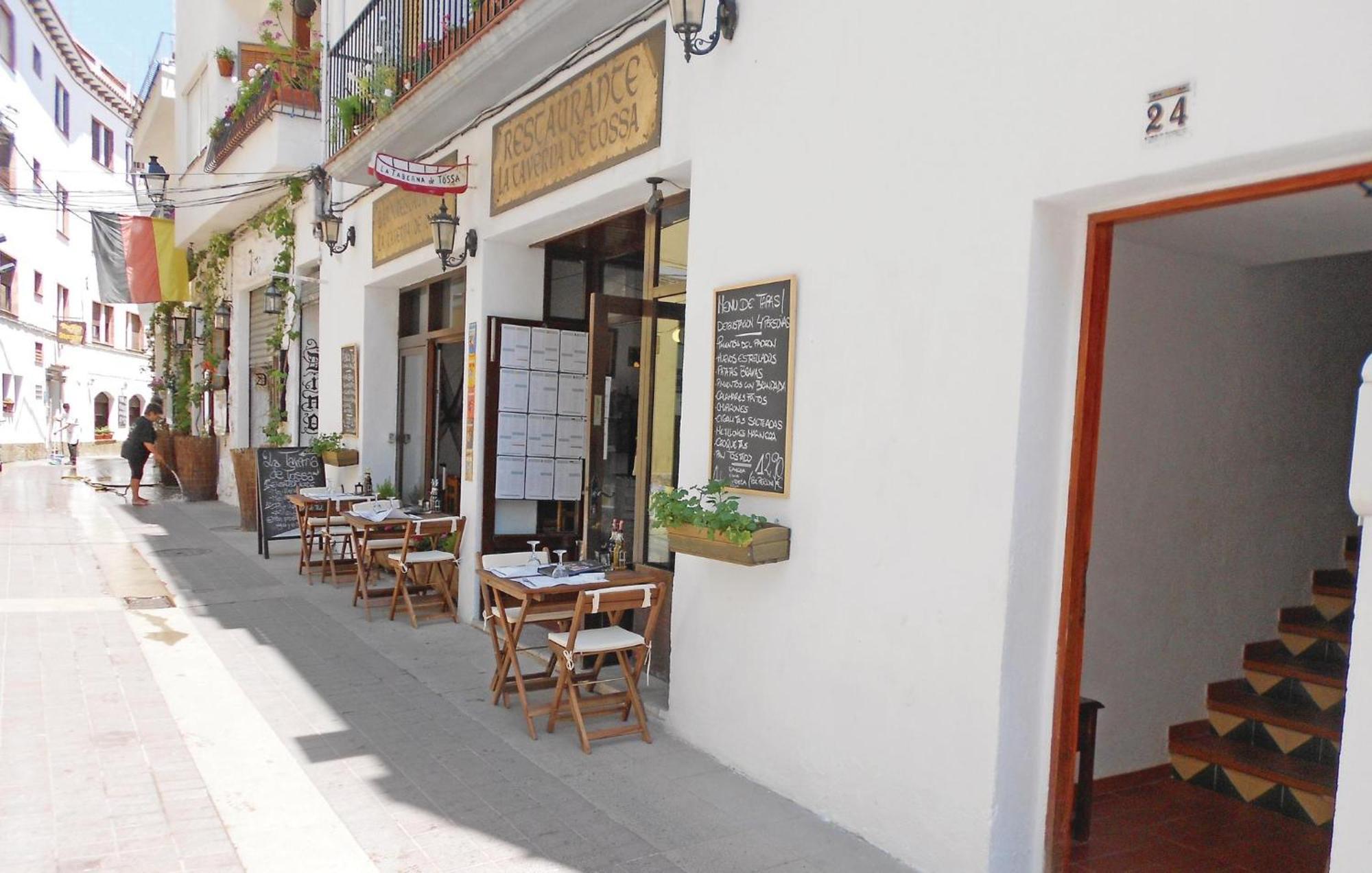 Amazing Apartment In Tossa De Mar With Wifi Buitenkant foto