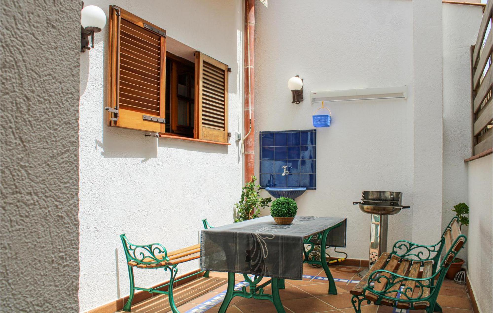 Amazing Apartment In Tossa De Mar With Wifi Buitenkant foto