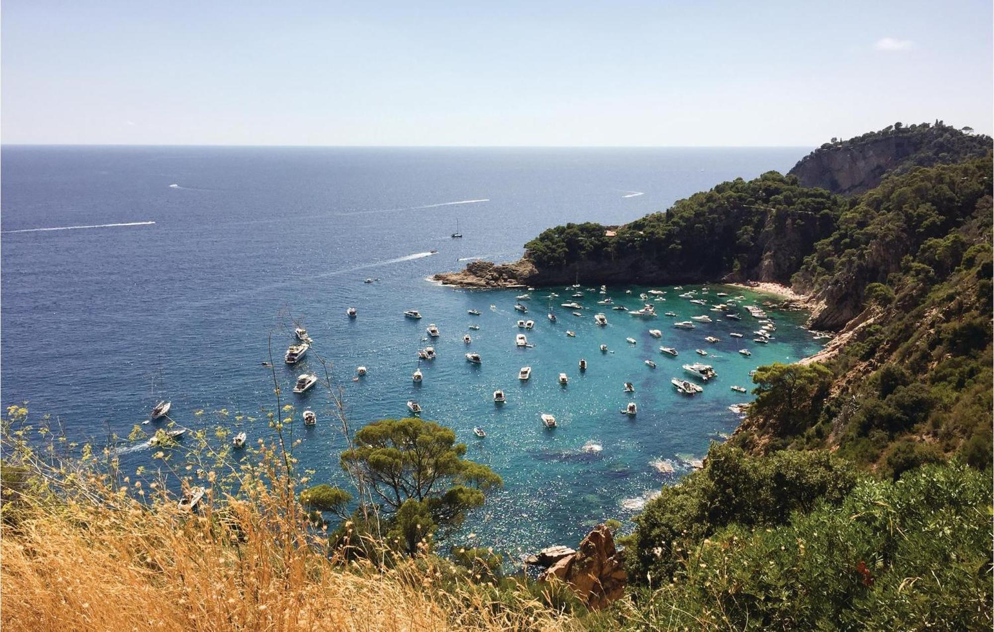 Amazing Apartment In Tossa De Mar With Wifi Buitenkant foto